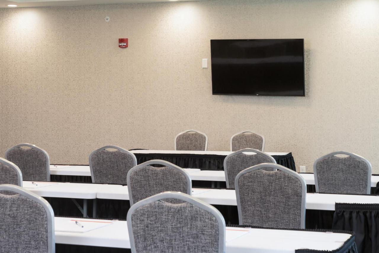 Holiday Inn Express & Suites - Michigan City By Ihg Экстерьер фото