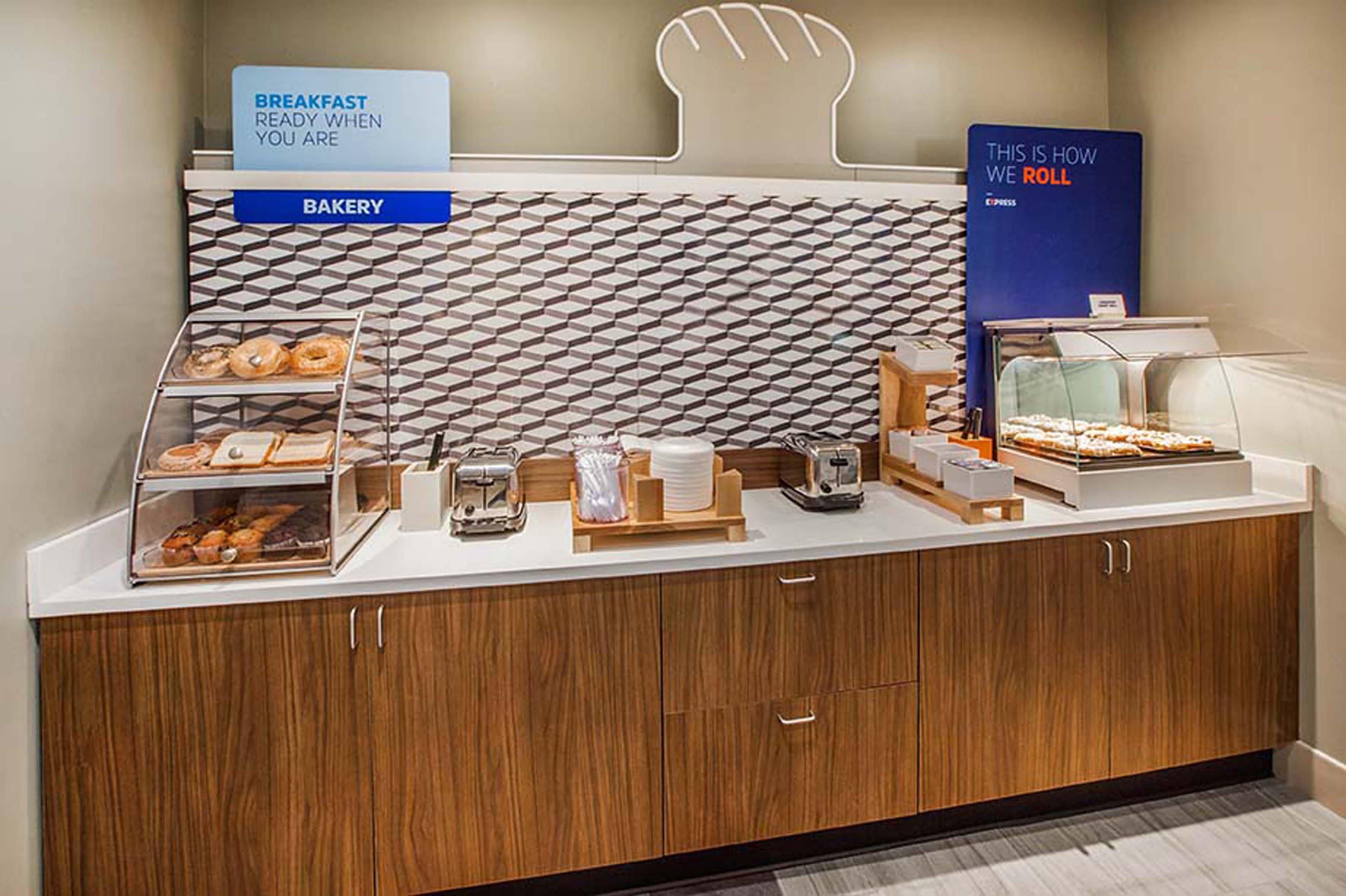 Holiday Inn Express & Suites - Michigan City By Ihg Экстерьер фото