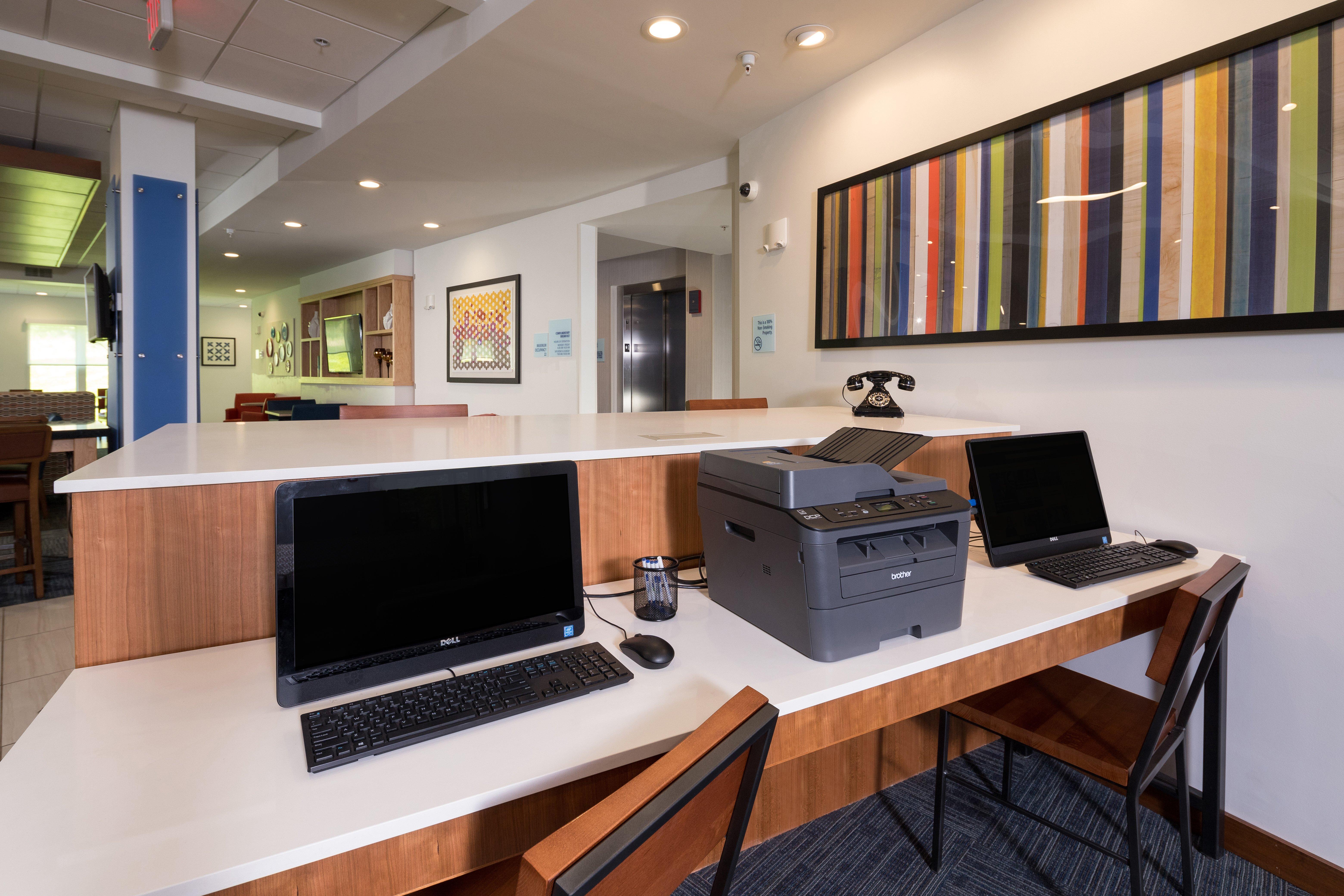 Holiday Inn Express & Suites - Michigan City By Ihg Экстерьер фото