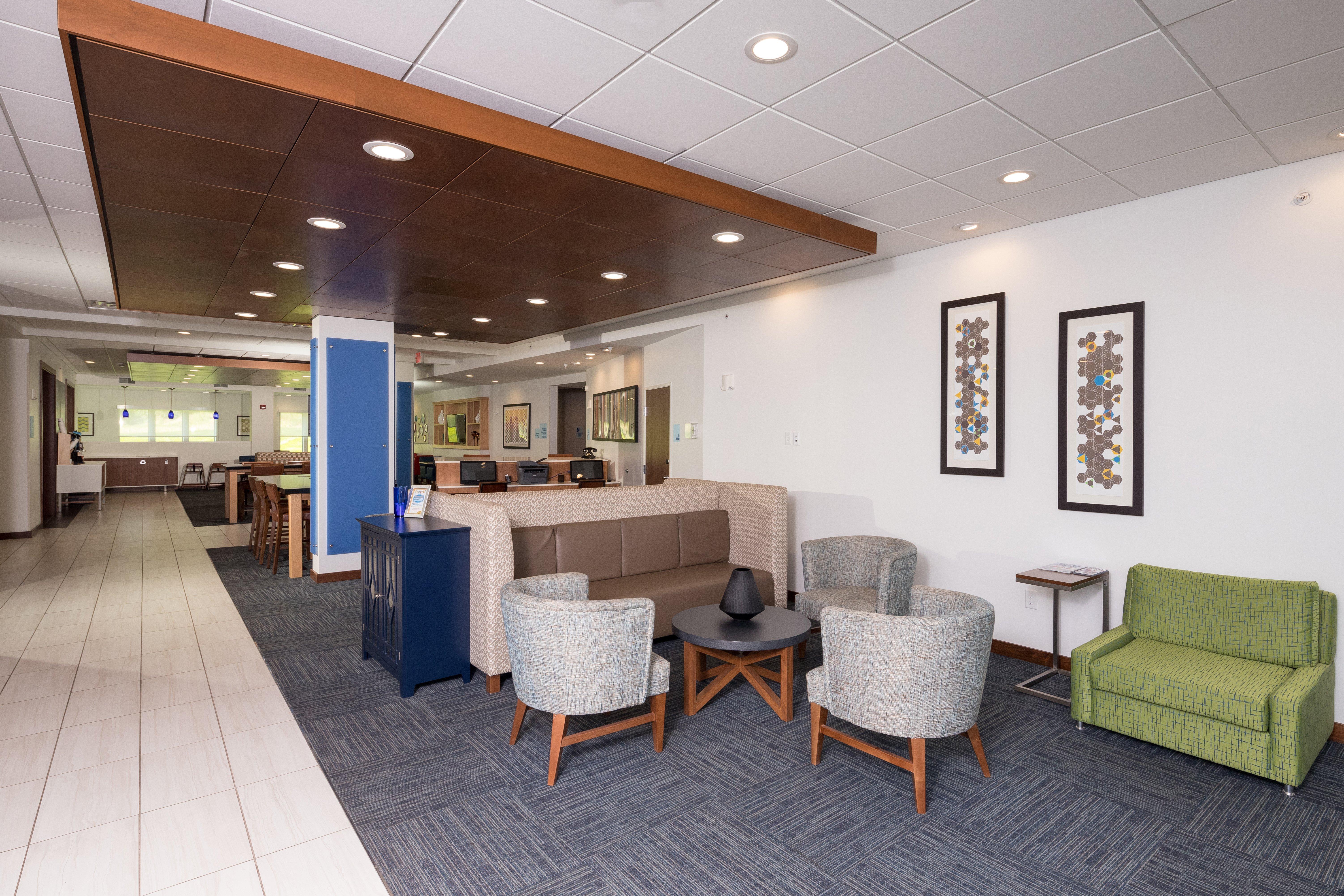 Holiday Inn Express & Suites - Michigan City By Ihg Экстерьер фото